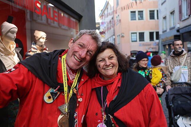 Bild 11: Konstanzer Straßenfasnacht 2025: Wenn die Altstadt zur Partyzone wird - Hier die schönsten Bilder!