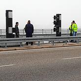 Arbeiten an „Ernie“ und „Bert“: So werden die beiden Säulen auf der Schänzlebrücke auch scherzhaft im Konstanzer ...