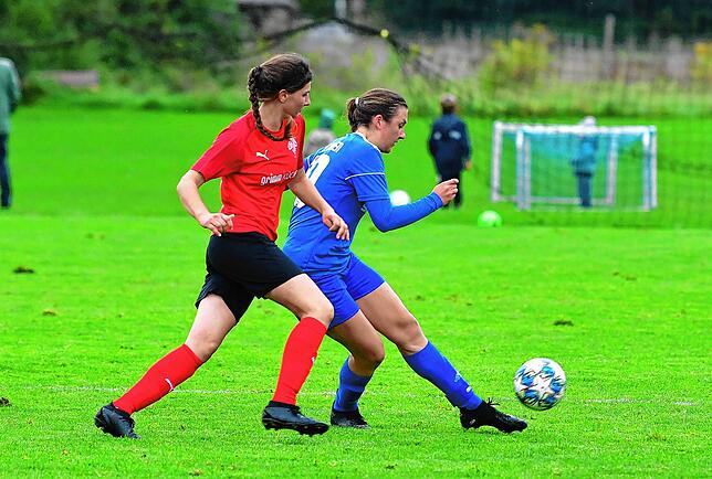 Bild 1: FC Weizen und SG Hochrhein/Geißlingen holen beim 2:2 ihre ersten Punkte – und wir haben Fotos!