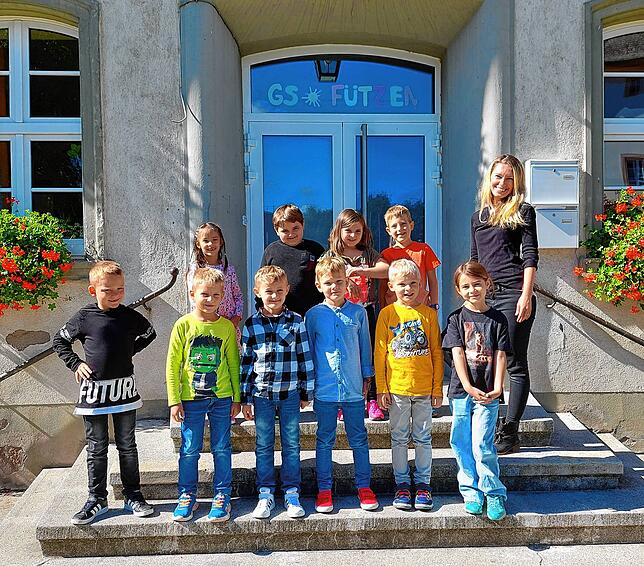 Klasse 1 der Grundschule Blumberg-Fützen mit Klassenlehrerin Karin Ahlbrecht.