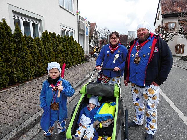 Bild 7: Bilder vom Narrentreffen in Dogern