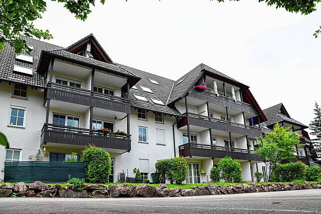 Heute steht an der Stelle, das bis heute „Krone-Areal“ heißt, ein modernes Mehrfamilienhaus. Bild: Roland Sprich
