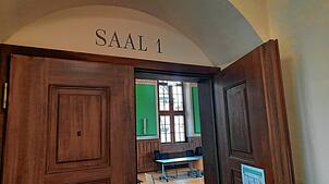 Vor dem Amtsgericht in Villingen ist die Verhandlung über einen Vorwurf von schwerem sexuellen Missbrauch vertagt worden, weil die ...