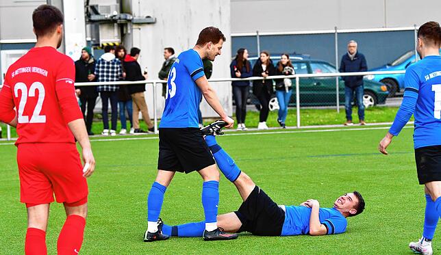 Bild 25: SG Mettingen/Krenkingen setzt sich mit 4:1 beim VfB Waldshut durch &ndash; und wir haben Bilder!