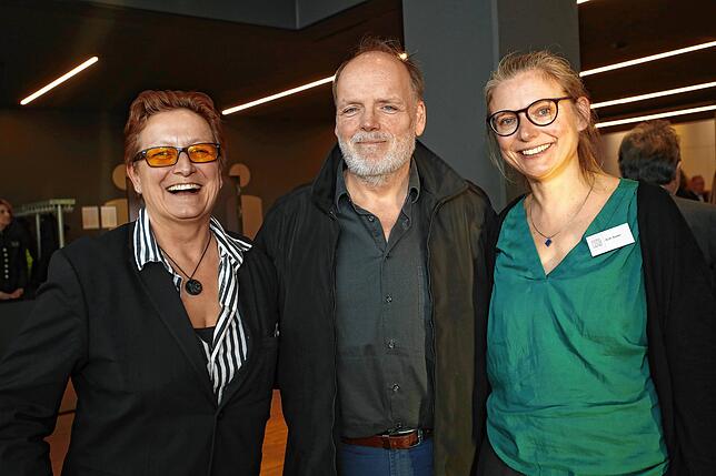 Karin Becker, Intendantin Theater Konstanz, Alfred Holl, Volksbank Konstanz, Ruth Bader, Geschäftsführerin Bodenseeforum Konstanz.