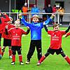 Endlich wieder raus auf den Fußballplatz: So wie diese Kinder des FC Bergalingen im Kreis Waldshut drängen alle im Amateursport aktiven ...