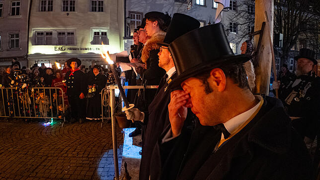 Bild 3: Fasnet in Flammen: So beerdigen die Narren die fünfte Jahreszeit in Überlingen!