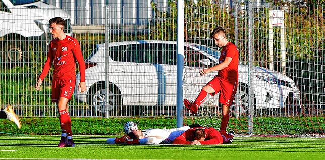 Bild 11: FC Hochrhein gewinnt das Derby beim SV Jestetten mit 3:1 &ndash; und wir haben Bilder!