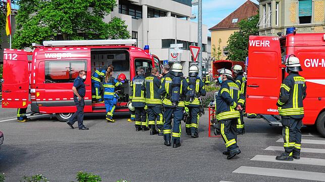 Der Bereich rund um das Rathaus Lörrach war wegen eines Großeinsatzes abgesperrt.
