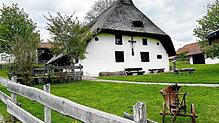 Bei den Besuchern erweckt das Freilichtmuseum Klausenhof eine reale Vorstellung davon, wie das Leben auf dem Wald einst ausgesehen haben ...