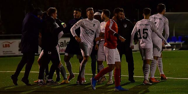 Bild 33: VfB Waldshut und FC Wittlingen trennen sich 3:3 im Spitzenspiel &ndash; und wir haben Bilder!