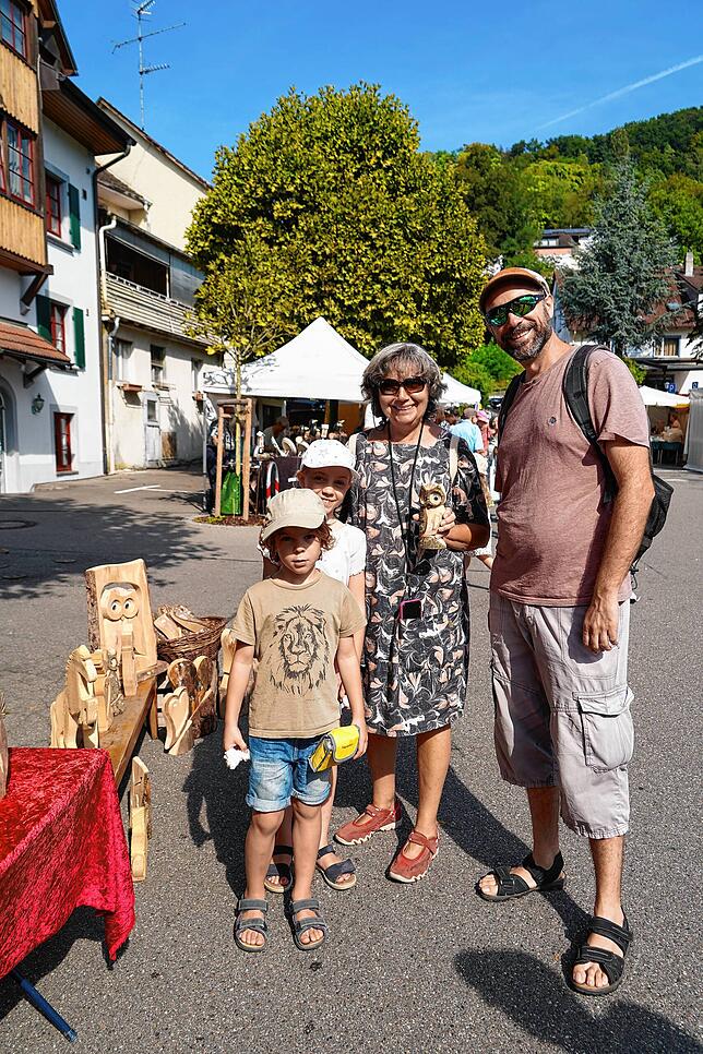 Bild 22: Bunte Vielfalt auf dem Marktplatz