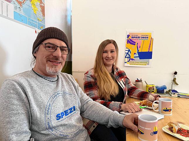 Franz Furmaniak, einer der Macher der Spezialradmesse Spezi, macht im Gespräch mit Mitarbeiterin Miriam Stoll Lust auf einen Besuch der ...
