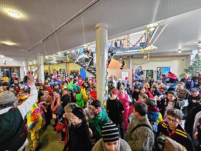 Bild 9: Bilder von Schülerbefreiung und &bdquo;Bettle go&ldquo; in Horheim