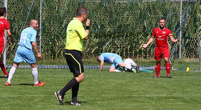 Bild 20: SV Jestetten setzt sich im Pokal-Derby mit 4:2 bei der SG Lottstetten/Altenburg durch