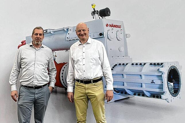 ZMB Braun-Werksleiter Markus Selbach (links) und Geschäftsführer Andreas Treut sind zuversichtlich, dass das Unternehmen nun mit der ...