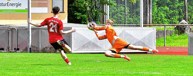 Bild 12: SG FC Wehr/Brennet spielt nur 1:1 gegen FC Hochrhein – und wir haben Fotos!