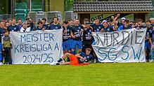 Bild : SG Stühlingen/Weizen siegt 5:1 beim FC Geißlingen und feiert den  Meistertitel – wir haben Fotos!
