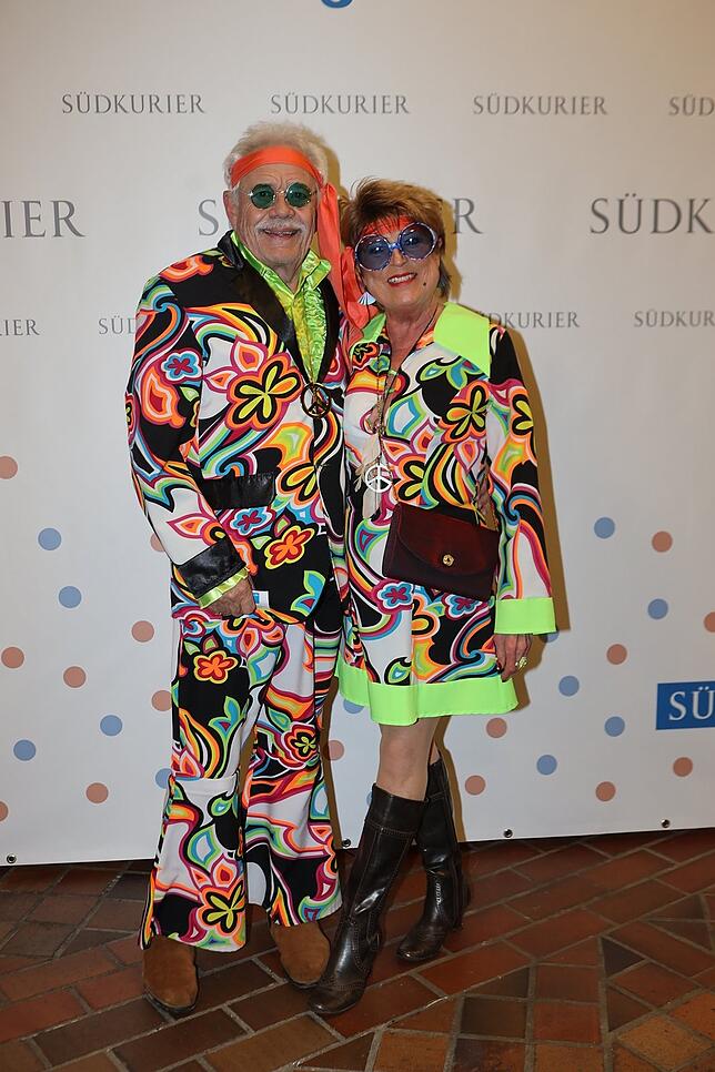 Bild 24: An der SÜDKURIER-Fotowand: Das sind die Gäste der Fernsehfasnacht (Teil 3)