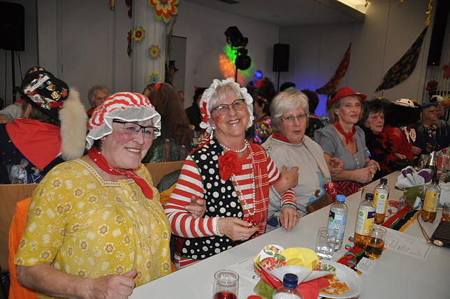 Bild 11: Bilder der katholischen Frauenfasnacht Bad Dürrheim