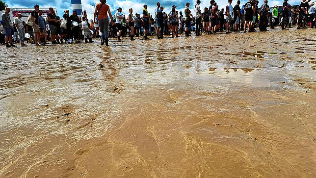 Bild 7: Dauerregen auf dem Southside 2024 - Unsere besten Matsch-Bilder!