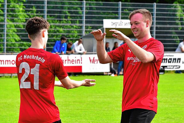 Bild 24: FC Hochrhein besiegt den VfB Waldshut mit 4:2 – wir haben Fotos!