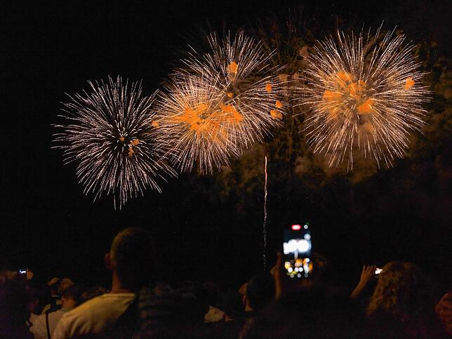 Bild 2: Bilder vom Feuerwerk beim Seehasenfest