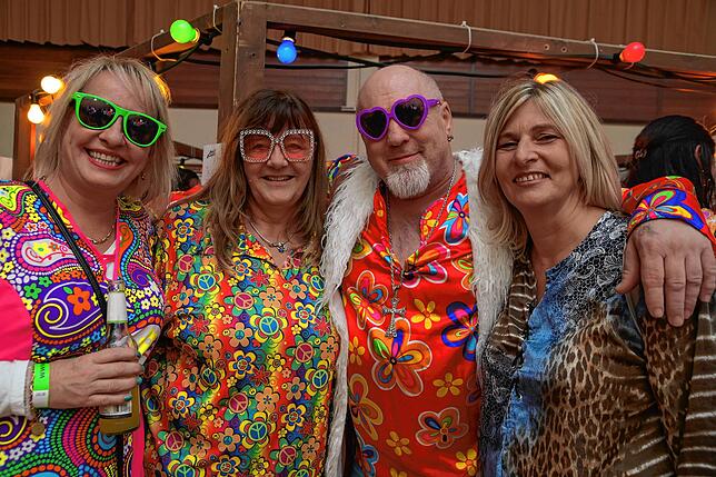 Bild 29: Papi's Pumpels: schrille Party im 70er Jahre-Look