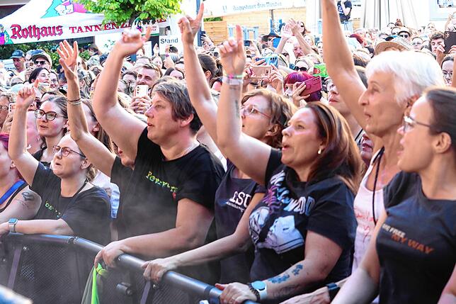 Bild 24: Samu Huber und sein grandioser Auftritt bei der Schlossplatz Meersburg Open Air