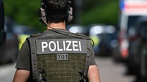 Die Polizei verschaffte sich Zugang zu der Wohnung. (Symbolbild)