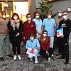 Die Pflegeschüler und ein Teil des Personals im Seniorenzentrum (von links): Jaimeng Gassama, Vanessa Eisenreich, Isabelle Dix, Sanela ...