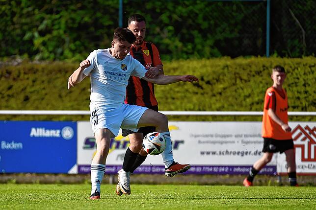 Bild 9: SV 08 Laufenburg gewinnt Derby gegen den FSV Rheinfelden mit 7:1 – und wir haben Bilder!