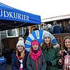 Beim SÜDKURIER-Aktionstag auf der Eisbahn haben alle freien Eintritt, und sie können am Glücksrad drehen. Bild: Reiner Baltzer