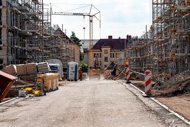 Bild 15: Rasant verändert sich das ehemalige Kasernengelände: Aktuelle Bilder und Luftbilder vom neuen Villinger Wohnpark &bdquo;Von Richthofen&ldquo;