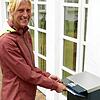 Punkt 12 Uhr warf Heike Padberg am Donnerstag ihre Bewerbungsunterlagen in den Briefkasten an der Schlossscheuer. Dort ist während der ...