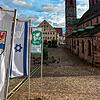Wie hier vor dem Villinger Rathaus war auch vor dem Schwenninger Rathaus eine israelische Flagge gehisst: Diese ist jetzt von ...