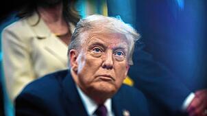 Bild : Trump kündigt Milliarden-Klage gegen „New York Times“ an