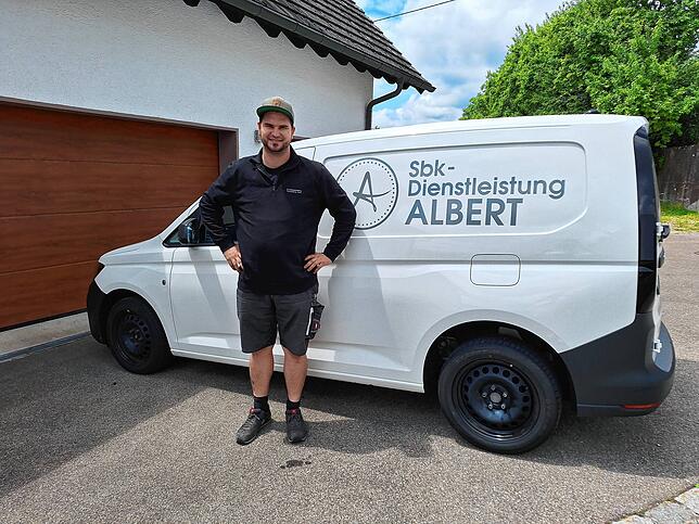 Lukas Albert hat sich vor zwei Jahren als Schädlingsbekämpfer in Blumberg-Randen selbständig gemacht. Angst vor den Insekten hat er nicht.