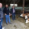 Sie treten für ihren Berufsstand ein: Die Landwirte Andreas Deyer aus Stockach, Stefan Leichenauer aus Tengen-Uttenhofen und Karl-Heinz ...