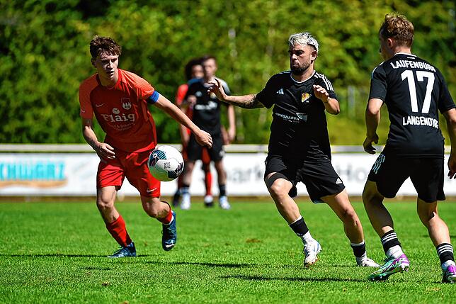 Bild 25: FC Tiengen 08 gewinnt Derby gegen den SV 08 Laufenburg mit 3:2 – und wir haben Bilder!