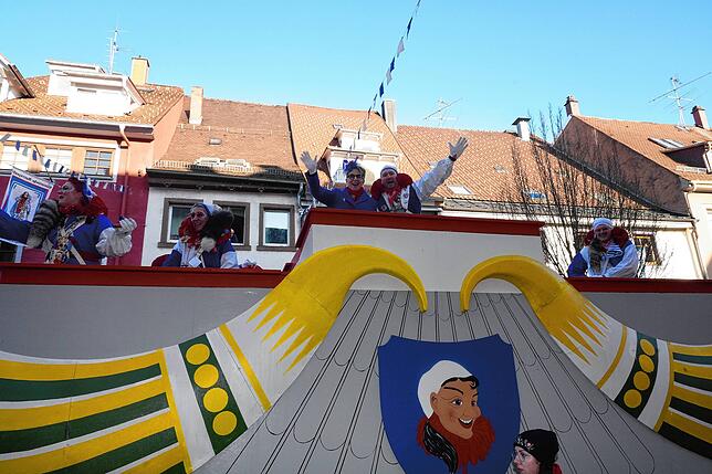Bild 28: Gänsehautmomente beim Glonki-Umzug am Rosenmontag