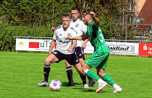 Bild 23: Die besten Bilder vom Duell zwischen dem TSV Aach-Linz und dem FC Hilzingen