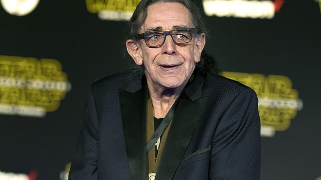 Peter Mayhew 2015 bei der Premiere von &bdquo;Das Erwachen der Macht&ldquo;.