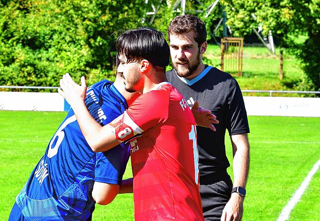 Bild 4: FC Schönau siegt 3:0 beim SV Blau-Weiß Murg – und wir haben Fotos!