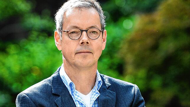 Der Volkswirt Peter Bofinger warnt bei der Rente vor Panikmache. Für ihn ist das deutsche Rentensystem immer noch &bdquo;genial&ldquo;.
