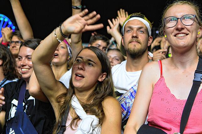 Bild 7: Bilder von Deichkind auf dem Southside 2022