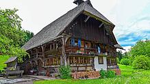 Schwarzwaldidyll. Der denkmalgeschützte Röthenlochhof in Unterkirnach wird 350 Jahre alt. Das wird vom 5. bis 14. September mit einem ...