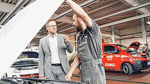Bild : Umbau der Werkstatt, Verabschiedung und Vorstellung Geschäftsführer: Wechsel in der Geschäftsleitung