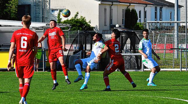 Bild 5: SV Herten rettet sich durch das 5:3 gegen VfR Bad Bellingen vor dem Abstieg &ndash; wir haben Bilder!