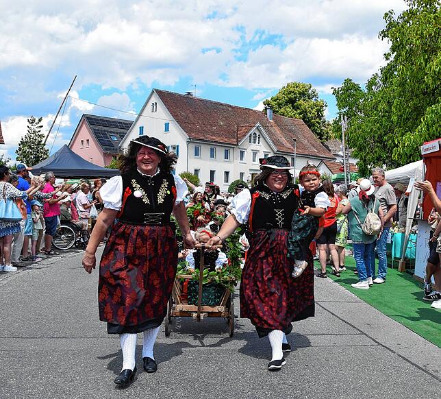 Bild 25: Beste Stimmung! Bilder zu den 54. Rosentagen Nöggenschwiel